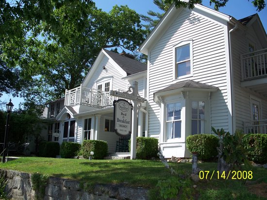 Highland Nc Lodging