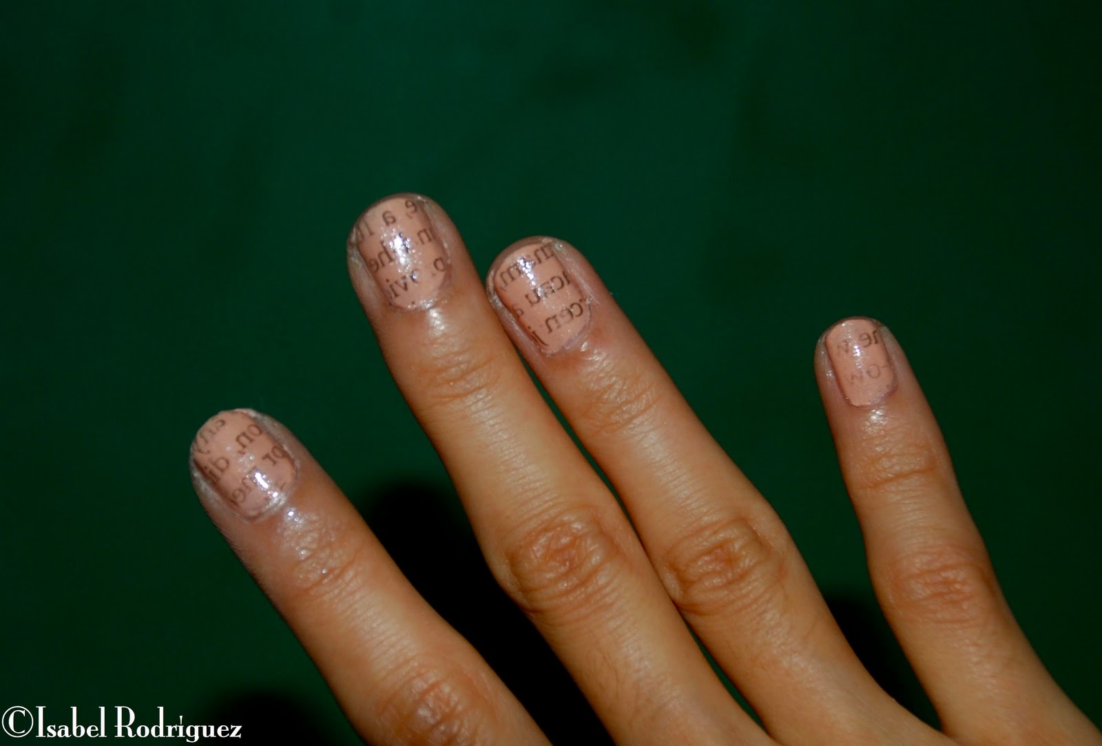 How To Do Newspaper Nails Using Water