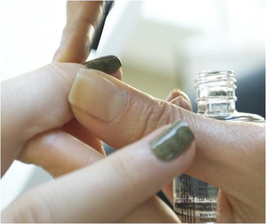 How To Make Newspaper Nails In 6 Steps